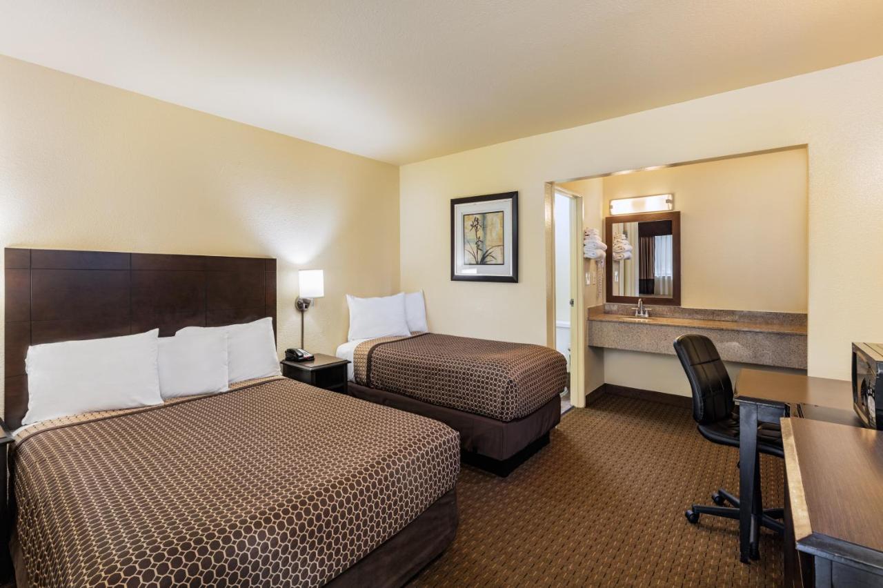 Lemon Heights Inn Tustin Eksteriør billede